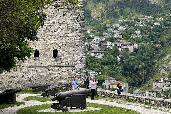 Blue Eye and Gjirokaster, Half Day Tour with Food & Drinks