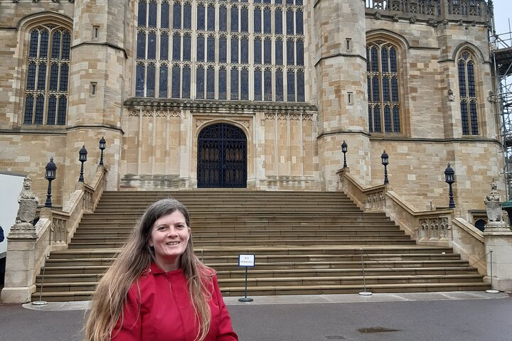 Private Walking Tour with Accredited Expert Guide Windsor Castle