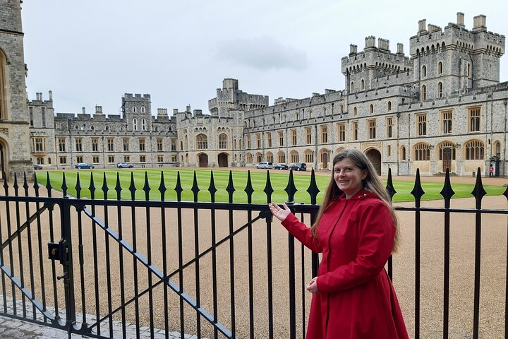 Private Walking Tour with Accredited Expert Guide Windsor Castle