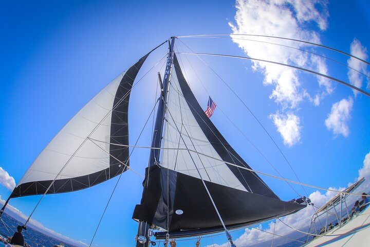 Snorkel Sail Adventure off Ka'anapali Beach in Maui
