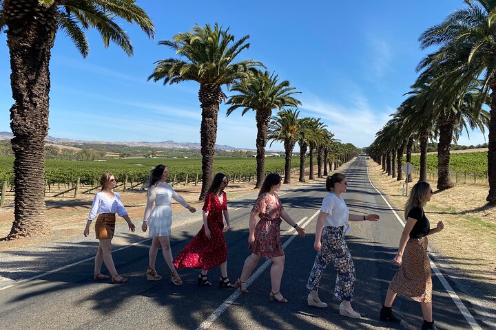 Hahndorf & Barossa & Maggie Beers (2 wineries and Lunch Included)