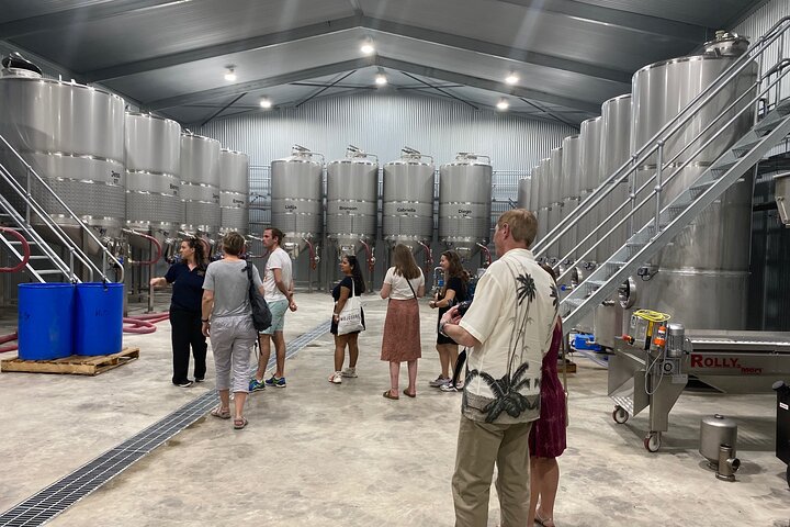 Hahndorf & Barossa & Maggie Beers (2 wineries and Lunch Included)