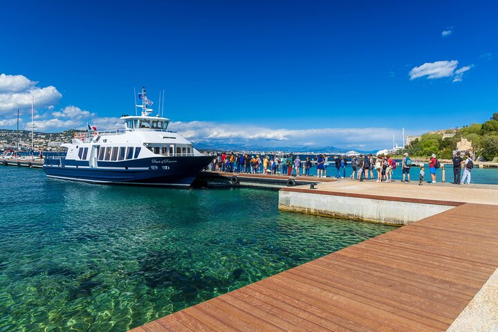 Ferry from Cannes to the island Ste Marguerite