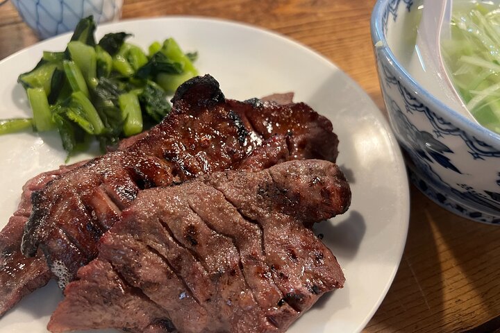 Sendai Foodie Tour: Morning Market, Lunch & Treats