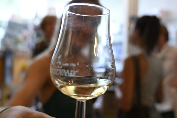 10 Tastes of Utrecht: Food Tour with Full Lunch and 2 Drinks