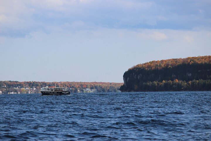 Peninsula Park Caves Scenic Boat Tour