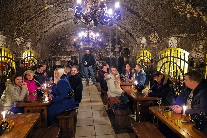 2 Day UNESCO World Heritage Wine Tour in Tokaj Hungary with Food