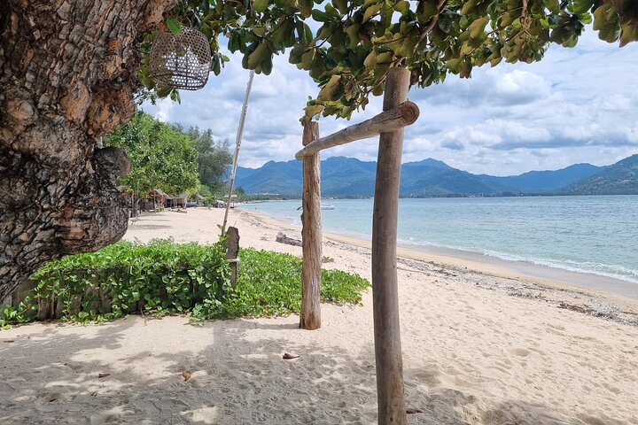 Lombok Private Tour Waterfall And Traditional Village Including Beach