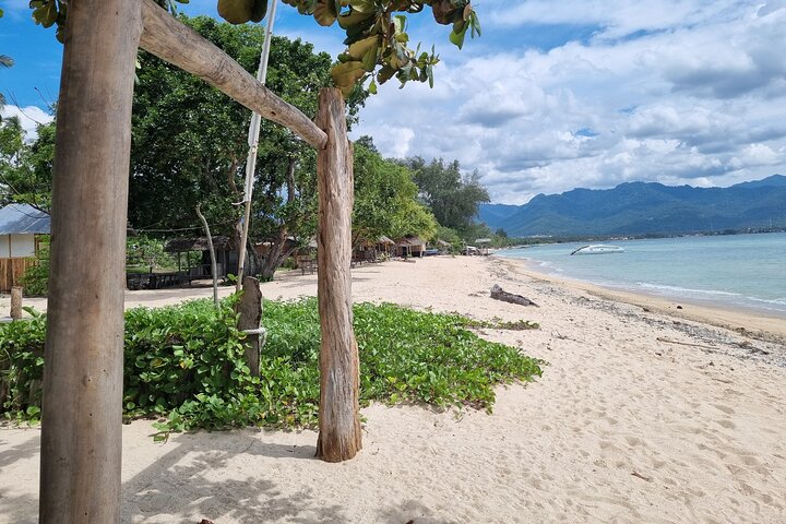 Lombok Private Tour Waterfall And Traditional Village Including Beach