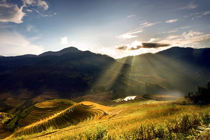 Mu Cang Chai Scenic Car Tour with Local Guide & Beeswax Painting