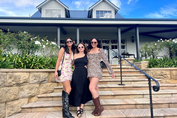 Newcastle: Boutique Hunter Valley Wine Tour