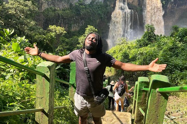 Visit of the Ekom Nkam waterfalls from Douala