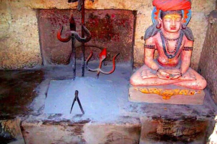 3 Days Ujjain Mahakal and Omkareshwar Jyotirlinga Darshan Tour