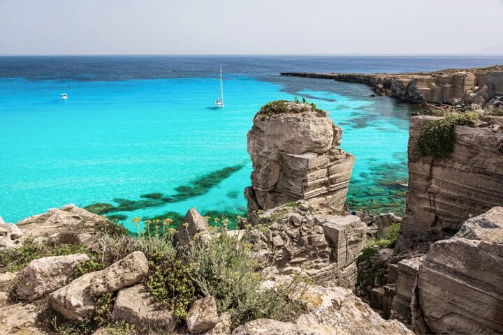 Luxury Private Tour of the Egadi Islands: Favignana&Levanzo from Trapani