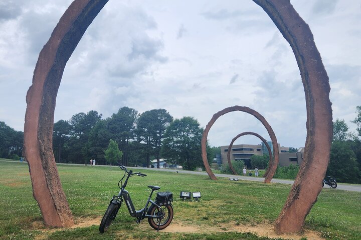 Raleigh Guided E-bike Tour: Ghosts, Mystery, Creepy History