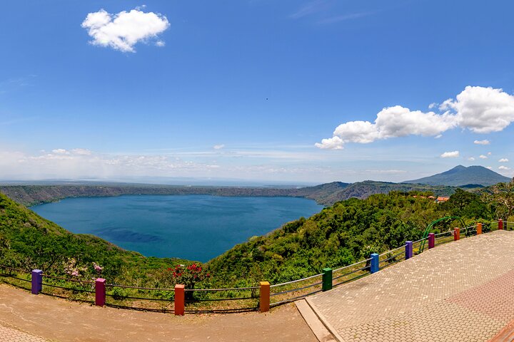 Nicaragua Full Day Tour from Costa Rica