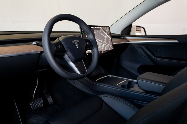Rent Tesla Model Y LR