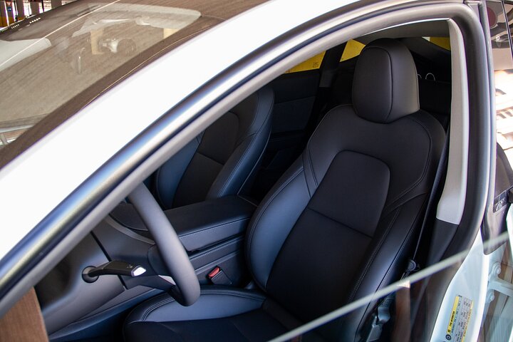 Rent Tesla Model Y LR