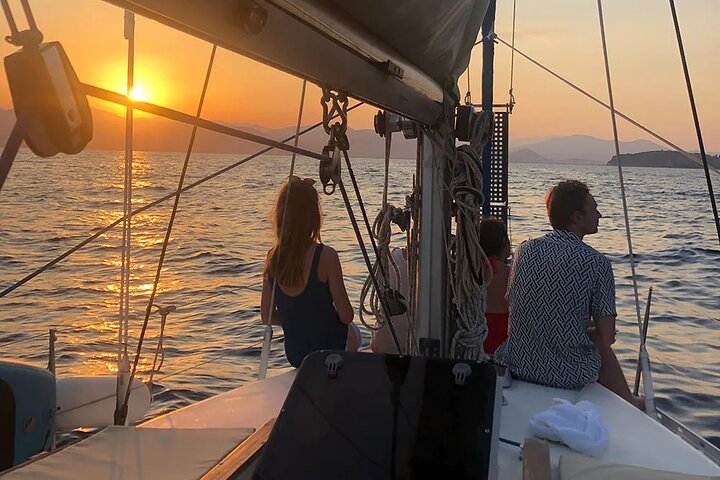 Nafplio Sun Sail Cruises | Small Group | With Full Meal