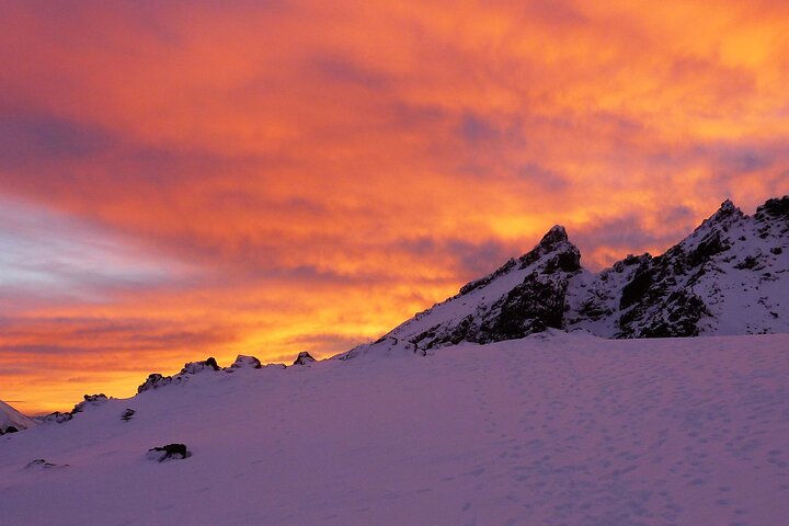 Private VIP Tongariro Overnight Snowshoeing Tour