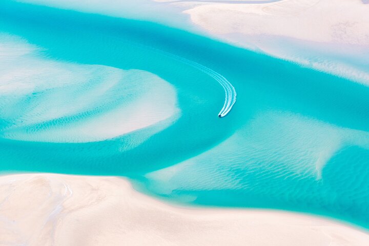 Pearls & Coast: 35-Minute Helicopter Flight & Willie Creek Tour