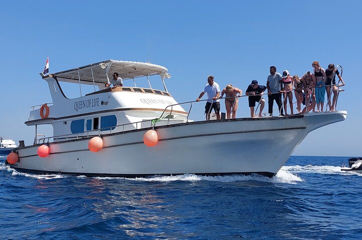 PRIVATE! | Full Day Charter Boat Trip| Up to 14 | Snorkeling and Islands tour