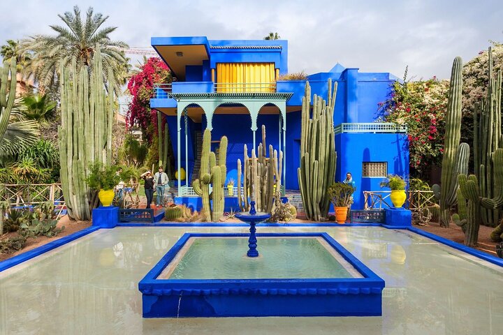 Marrakech from Casablanca with Horse carriage and Camel Ride