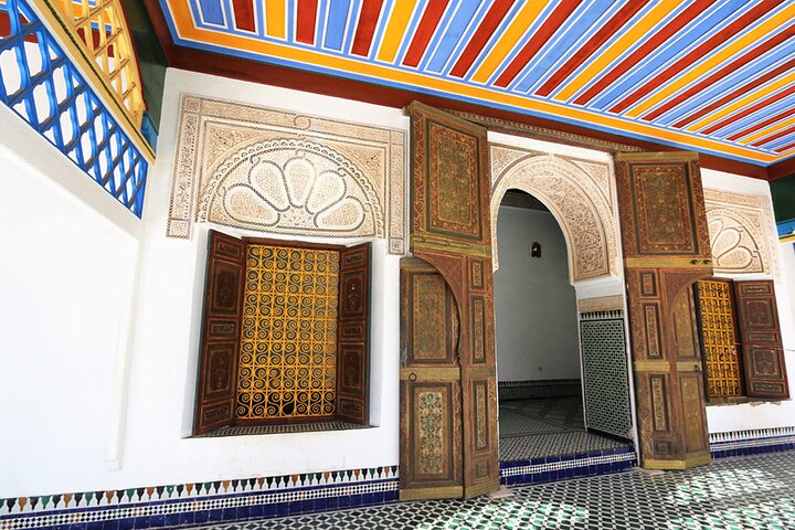 Marrakech from Casablanca with Horse carriage and Camel Ride