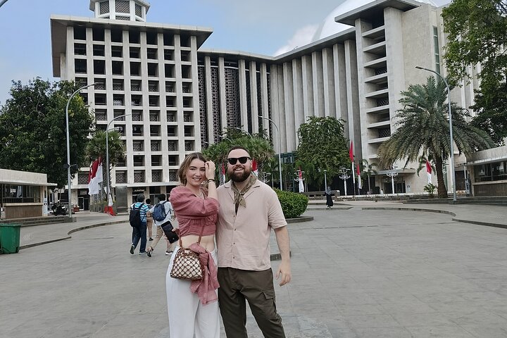 Jakarta Half-Day Sightseeing Tour To Modern City and Old Town