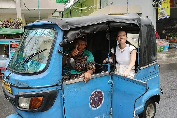 Jakarta Half-Day Sightseeing Tour To Modern City and Old Town