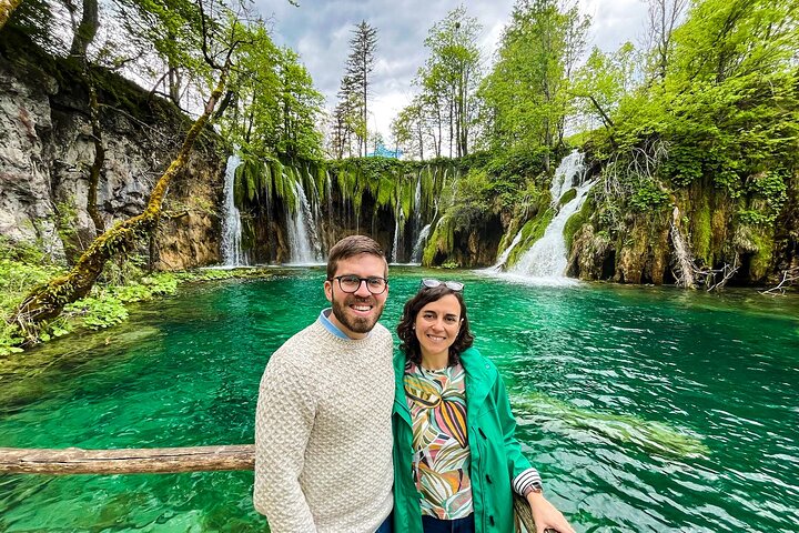 Zagreb: Plitvice with Ticket & Rastoke Guided Tour Boat Ride