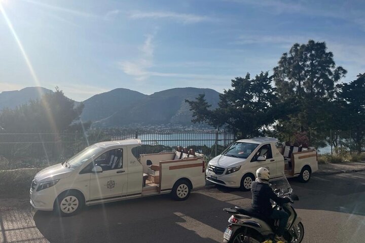 Palermo : Historic Center, Catacombs & Monreale CruiserCar Tour