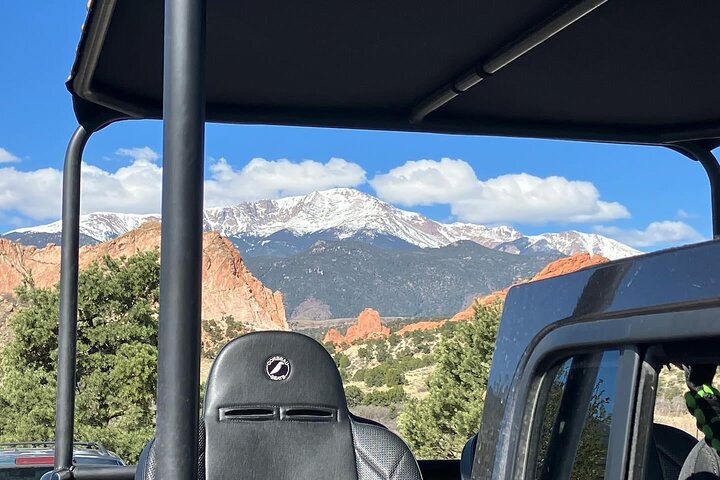 Sightseeing Jeep Tour in Garden of the Gods