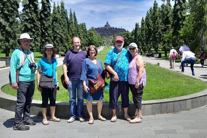 Borobudur Private Excursion From Semarang (Upper level access)