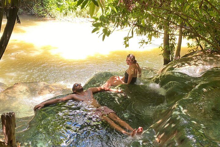 Krabi: Tiger Cave, Emerald Pool, and Hot Springs Small-Group Tour