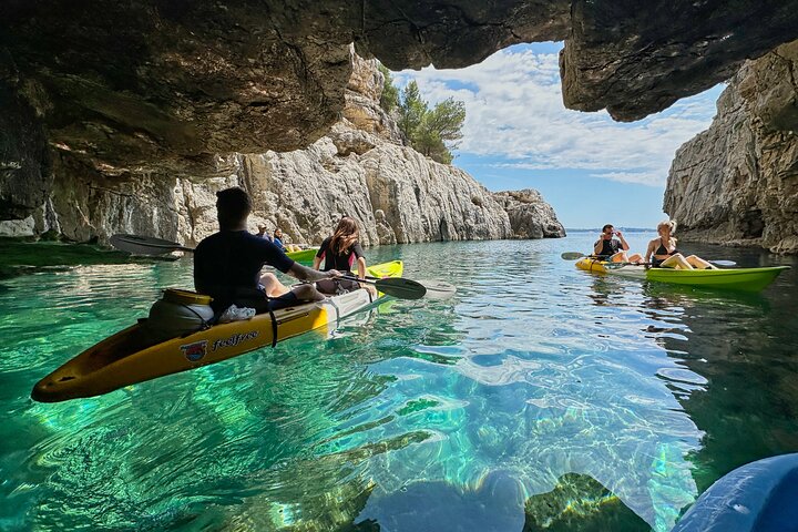 Pula: Sea Cave Kayak Tour with Snorkeling & Cliff Jumping