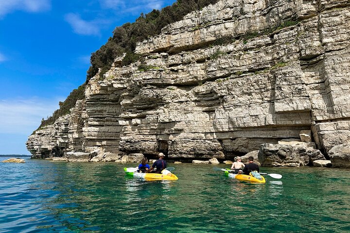 Pula: Sea Cave Kayak Tour with Snorkeling & Cliff Jumping