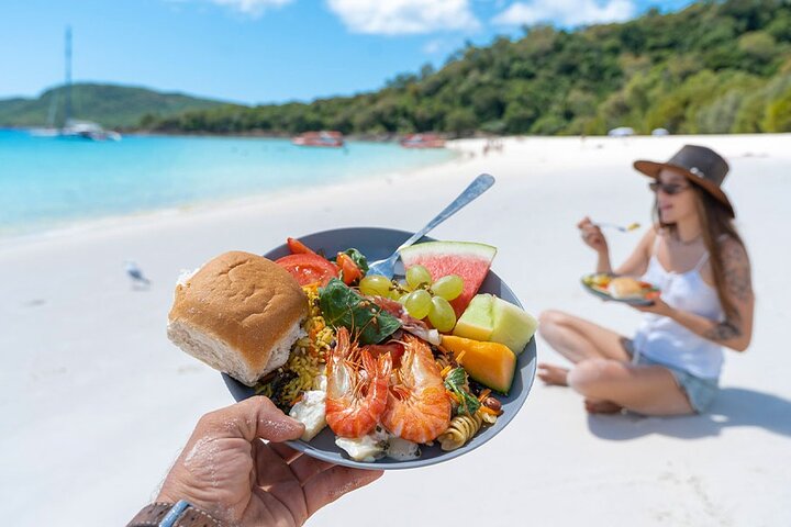 Whitsundays Day Cruise: Whitehaven Beach & Hill Inlet