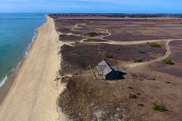 Nantucket Coast to Coast Self-Guided Biking or Driving Tour