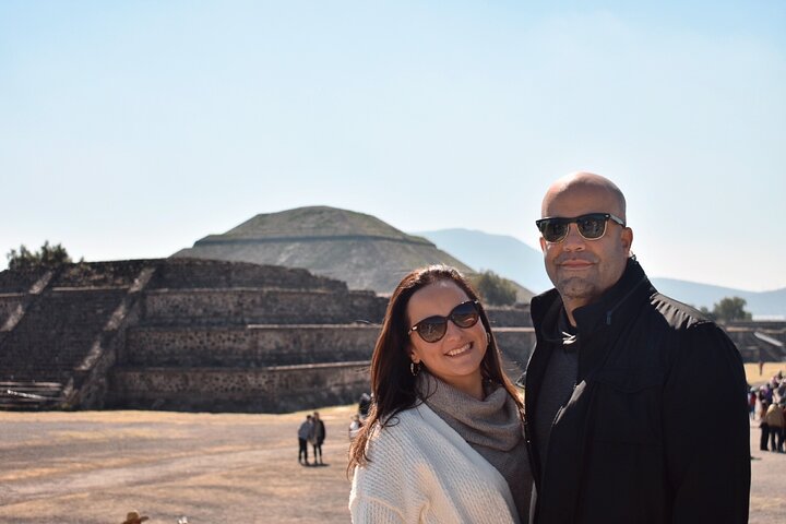 Teotihuacan pyramids morning or afternoon without tourist traps
