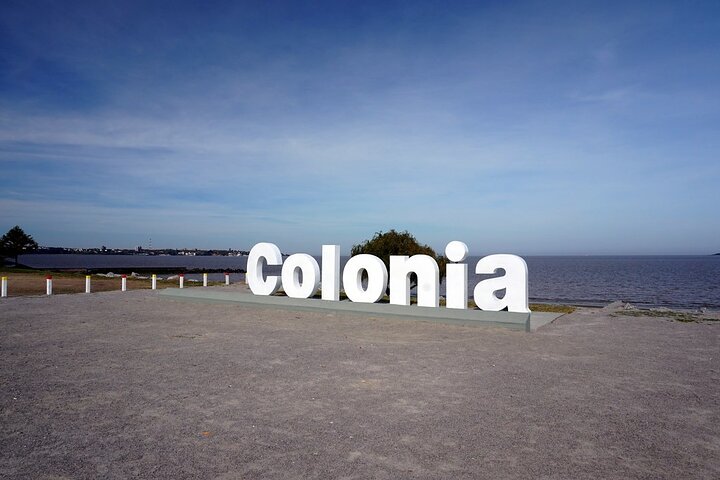 Private Vip Tour Colonia del Sacramento
