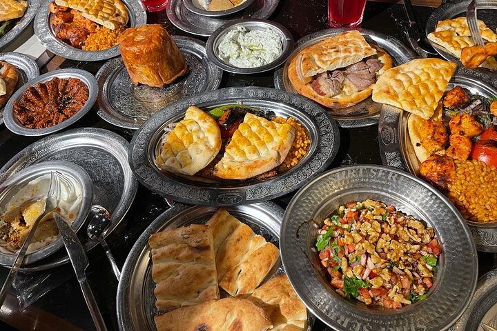 Istanbul Traditional Turkish Dinner and Dervish Experience
