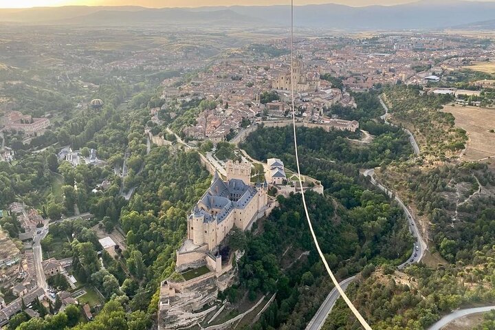 Balloon flight at sunrise in Segovia