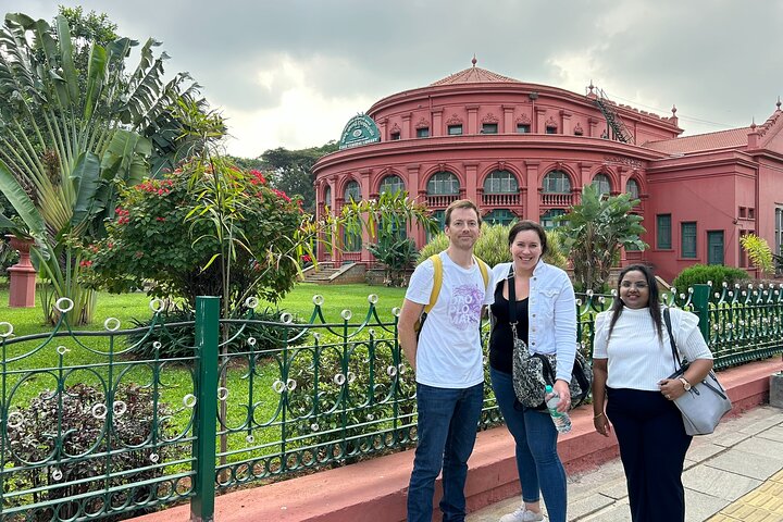 Bangalore Through the Ages — All-Inclusive Guided City Tour