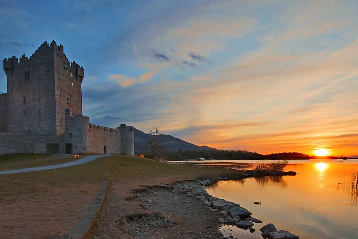 Discover the Ring of Kerry in Style, Private Day Tour from Tralee