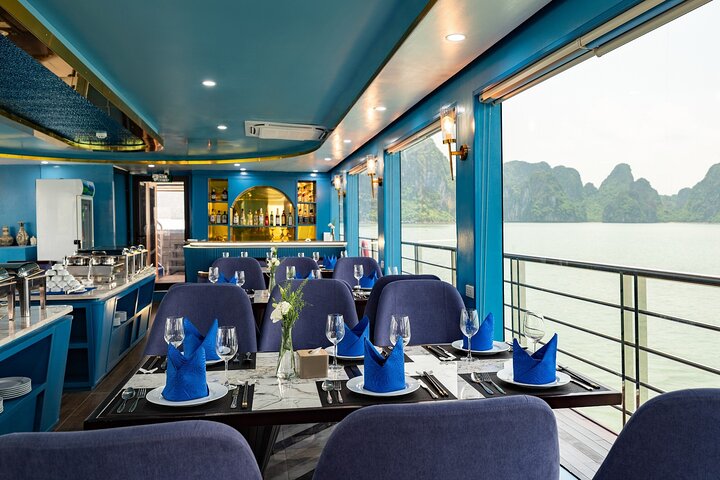 Halong Bay 5-Star Day Cruise-Titop Island, Cave, Jacuzzi & Buffet