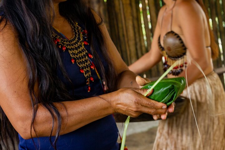 4-Day All-Inclusive Amazon Adventure: Explore Napo's Rainforest
