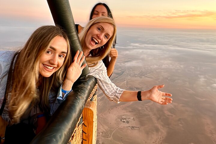 Marrakech Hot Air Balloon Ride, Berber Breakfast & Camel Ride