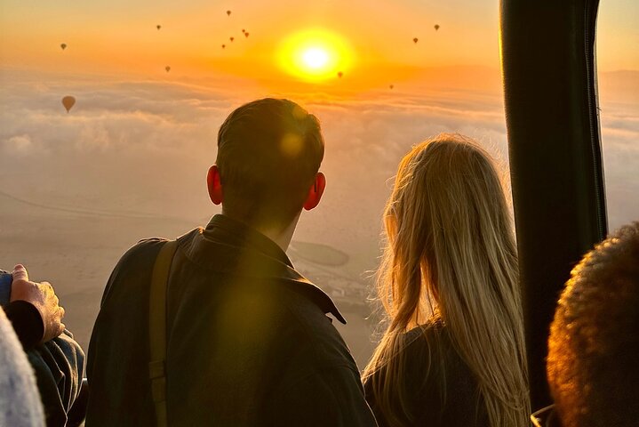 Marrakech Hot Air Balloon Flight & Berber Breakfast