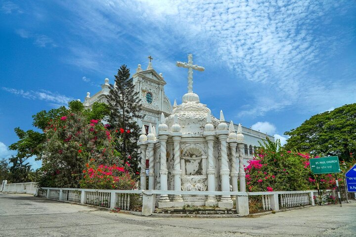 Rajkot to Diu Temple, Lion Safari & Beach Tour in Gujarat